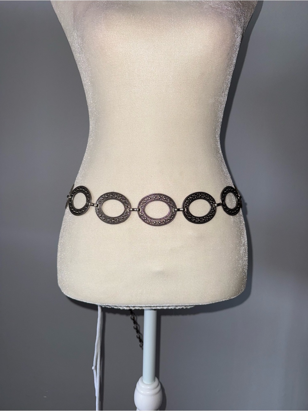 Oval Link Metal Waist Chain Belt in Antique Silver